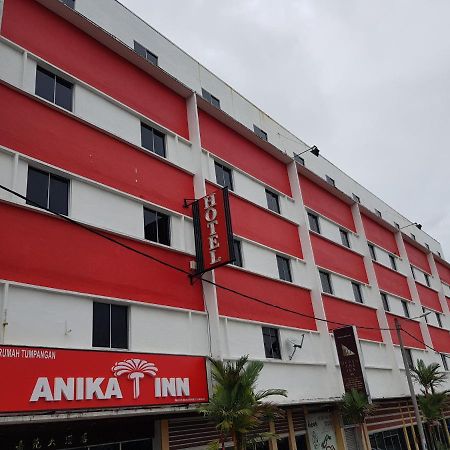 Anika Inn - Keluang Exteriér fotografie