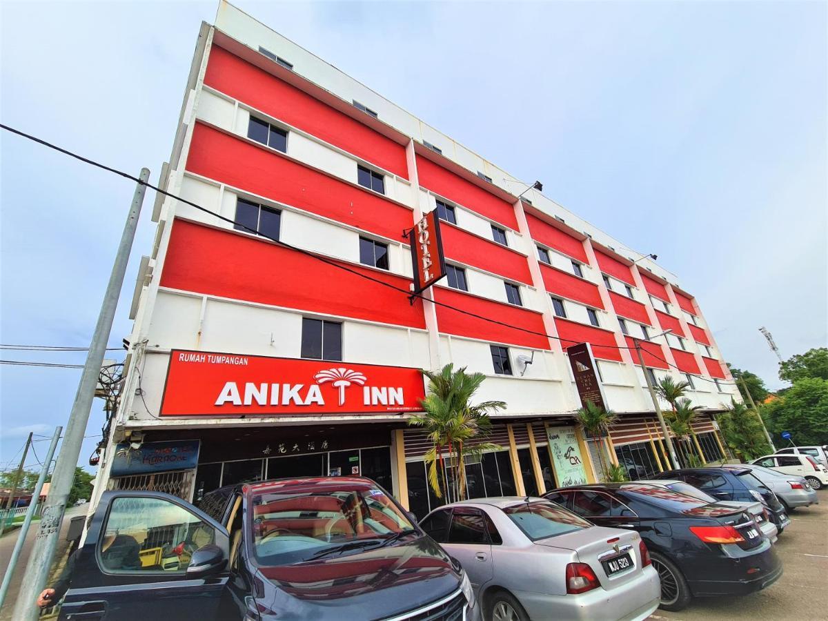 Anika Inn - Keluang Exteriér fotografie