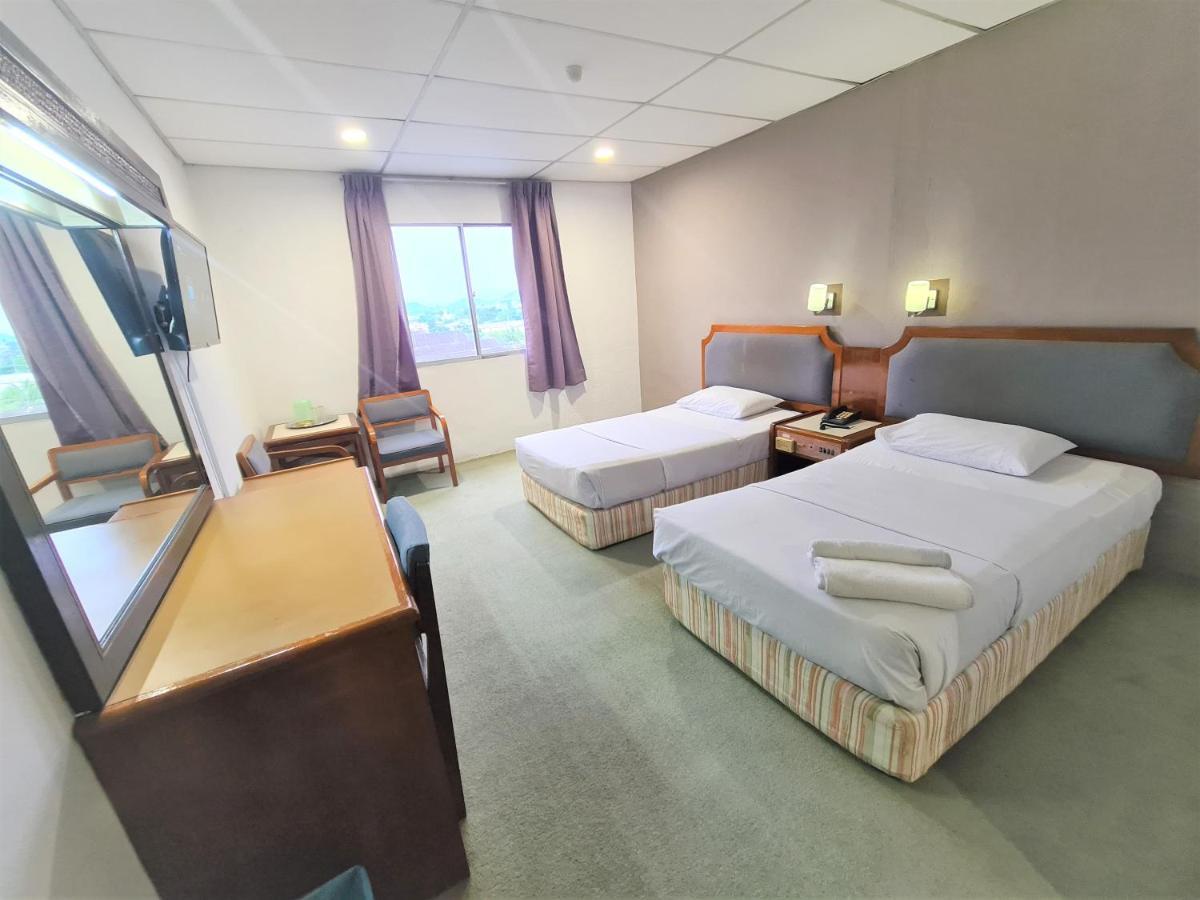 Anika Inn - Keluang Exteriér fotografie