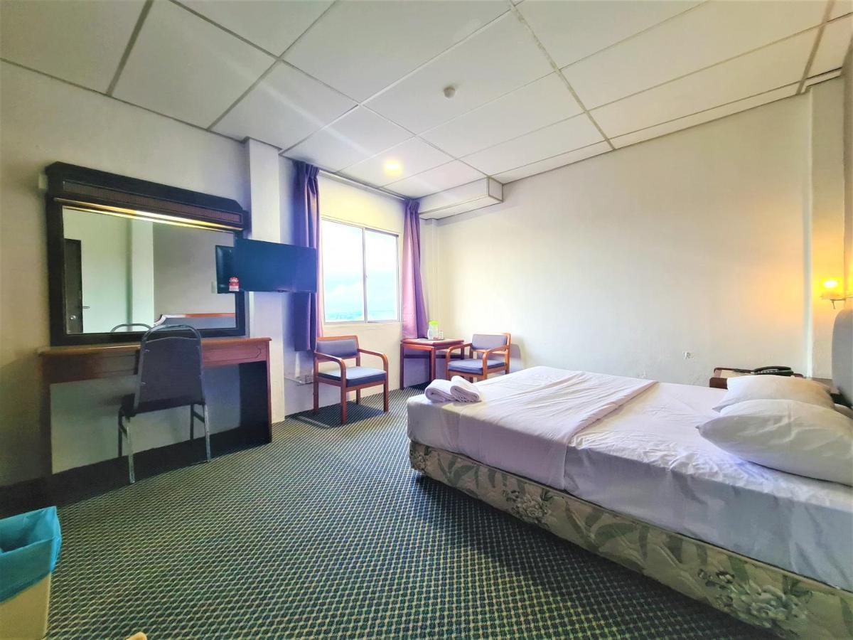 Anika Inn - Keluang Exteriér fotografie